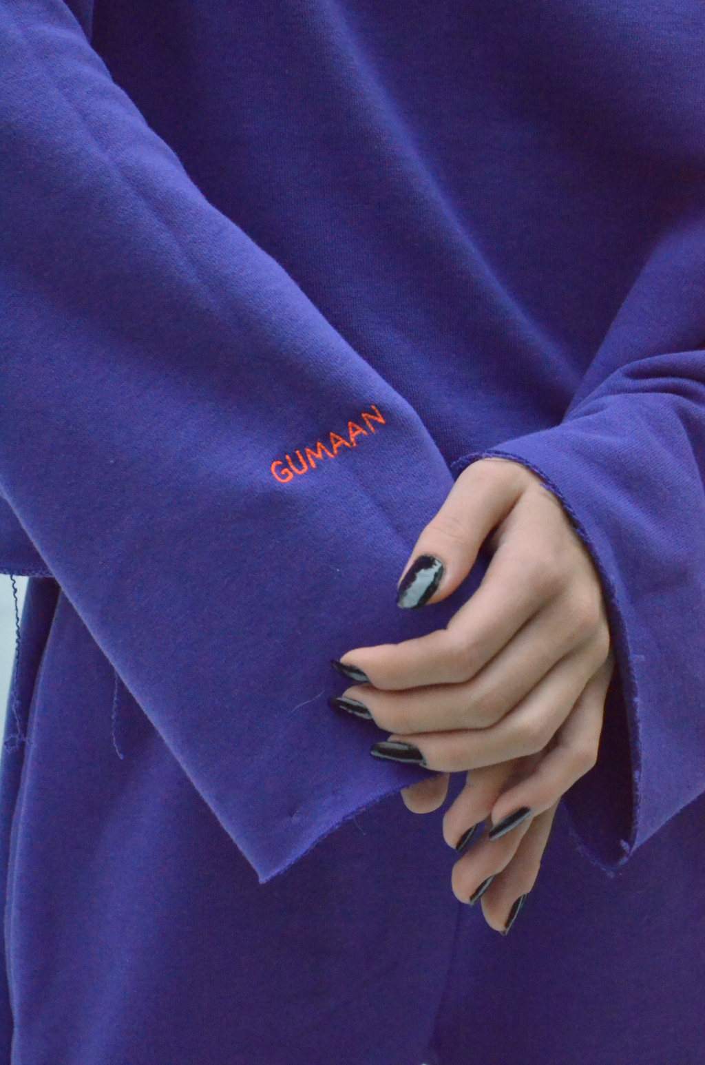 Najoomi Cropped Sweatshirt
